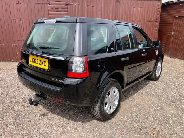 Land Rover Freelander 2 Suv Black #2