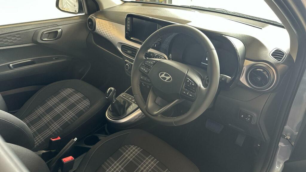 Hyundai I10 1.2 Premium Euro 6 Ss HK26TPZ Blue #6