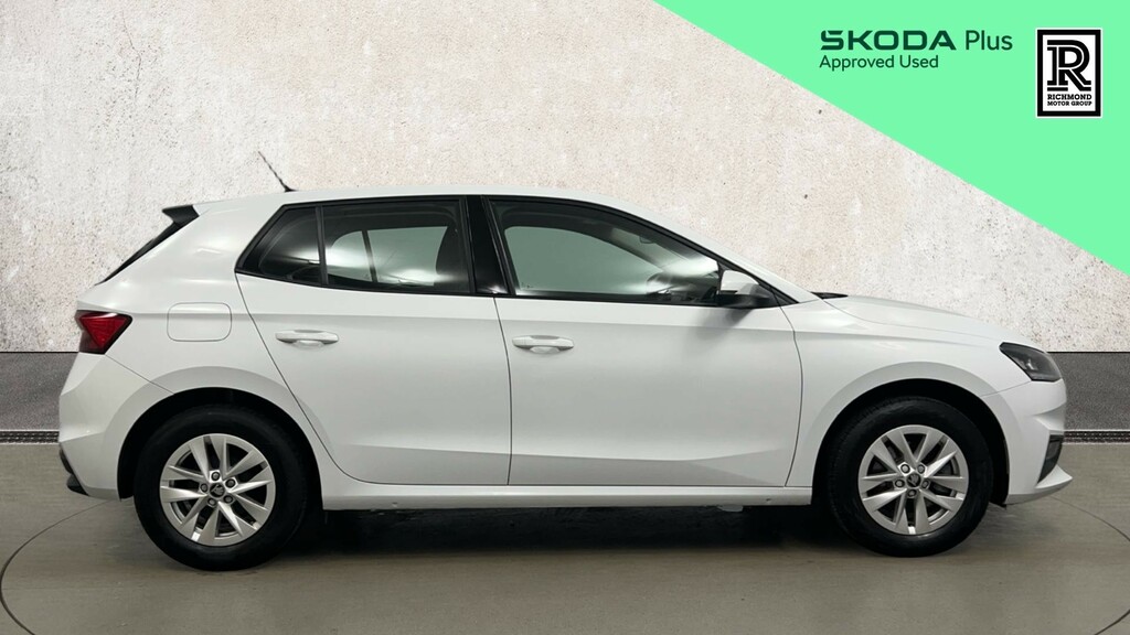 Skoda Fabia 1.0 Tsi Se Edition Hatchback Eur DC74ZKV White #4