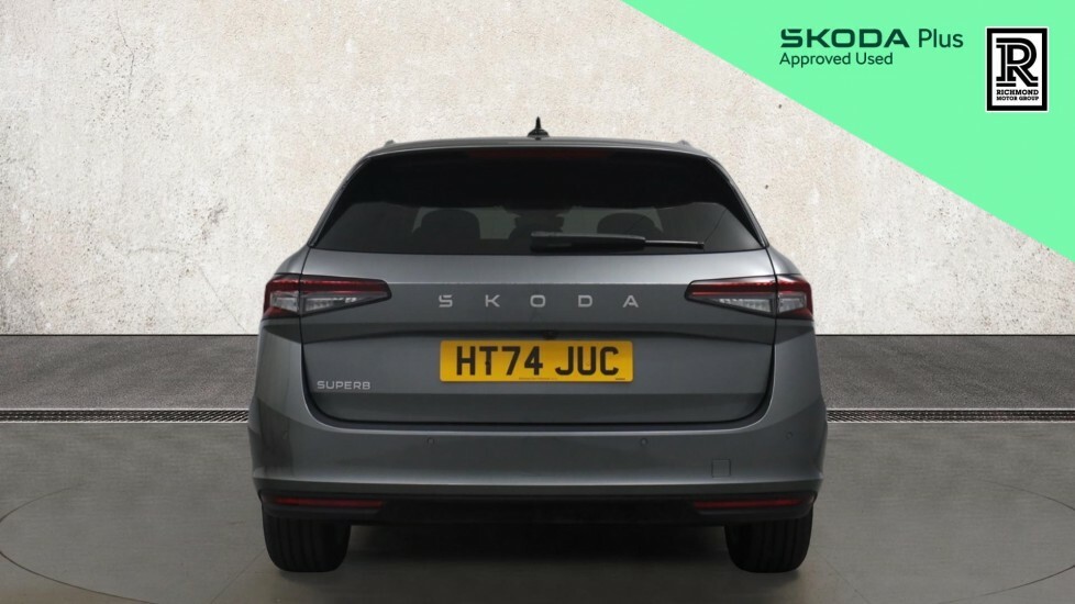 Skoda Superb Superb Estate Se Technology 2.0 Tdi 150 Ps Dsg Grey #2