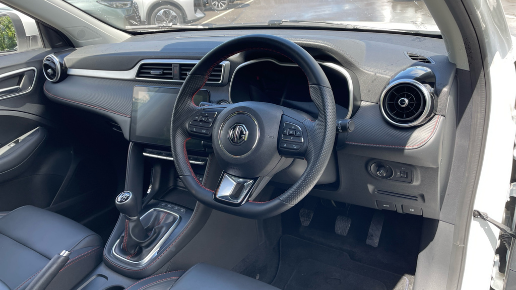 MG ZS Exclusive 1.0T HS24GZA White #6