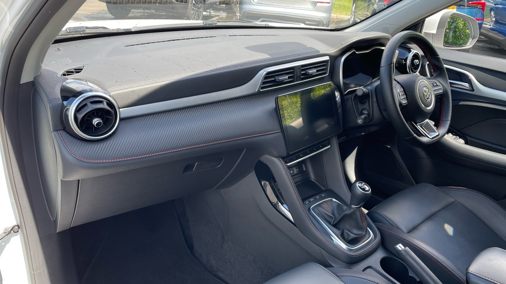 MG ZS Exclusive 1.0T HS24GZA White #2