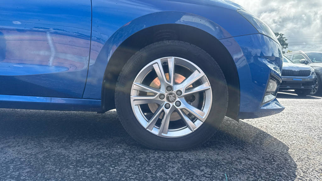 Skoda Fabia 1.0 Tsi Se L Edition Hatchback Dsg Euro DG75EDF Blue #5