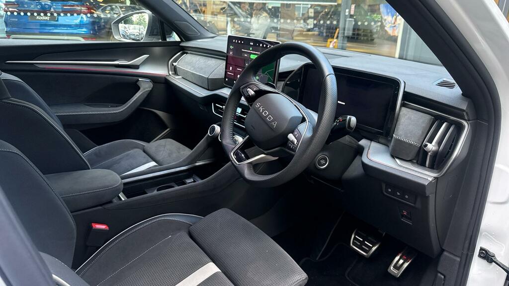 Skoda Kodiaq 1.5 Tsi E-tec Mhev Sportline Suv Hybrid White #6