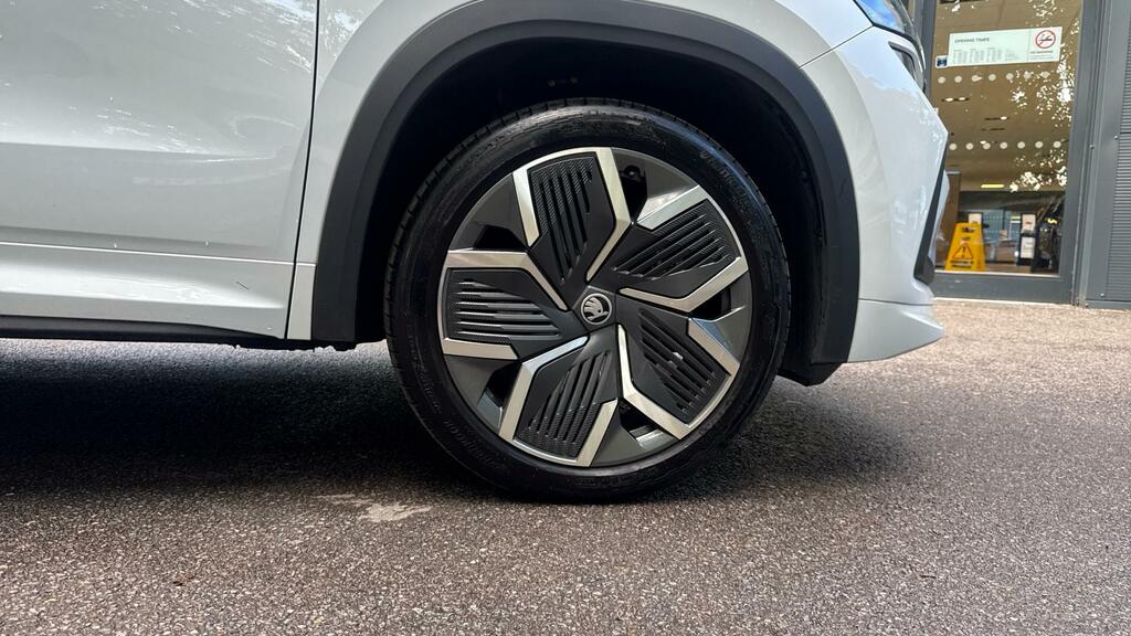 Skoda Kodiaq 1.5 Tsi E-tec Mhev Sportline Suv Hybrid White #5