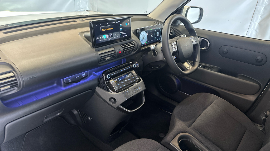 Hyundai Inster Long Range 49Kwh 02 Suv 115 Ps Beige #2