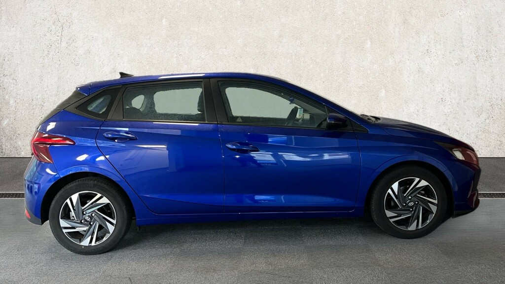 Hyundai I20 Hatchback Red #2