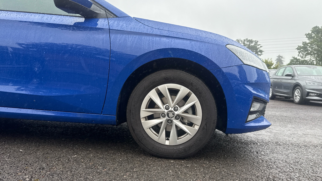 Skoda Fabia 1.0 Mpi Se Edition Hatchback Eur HJ75ZDY Blue #5