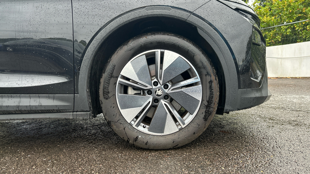 Skoda Elroq 82Kwh 85 Edition Suv 286 Ps DK75ZXN Black #5