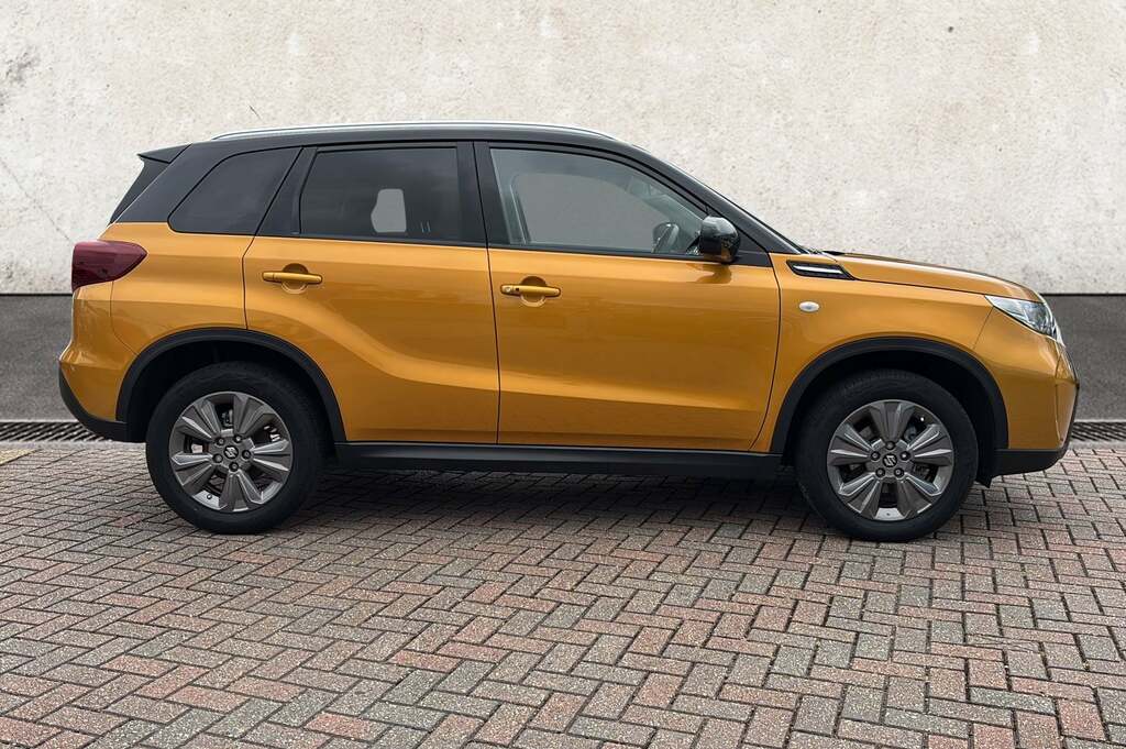 Suzuki Vitara 1.5 Motion Suv Hybrid Ags Euro 6 HK25BRZ Yellow #4