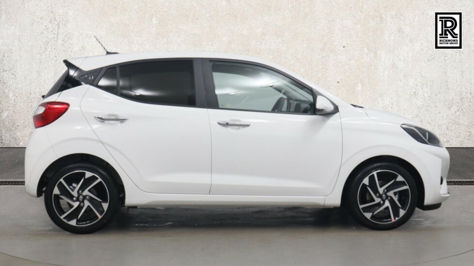 Hyundai I10 1.0 Advance Hatchback Euro 6 S White #4