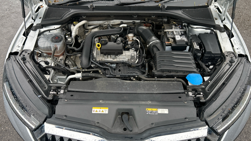 Skoda Octavia Hatchback Black #14