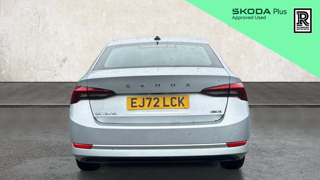 Skoda Octavia Hatchback Black #8