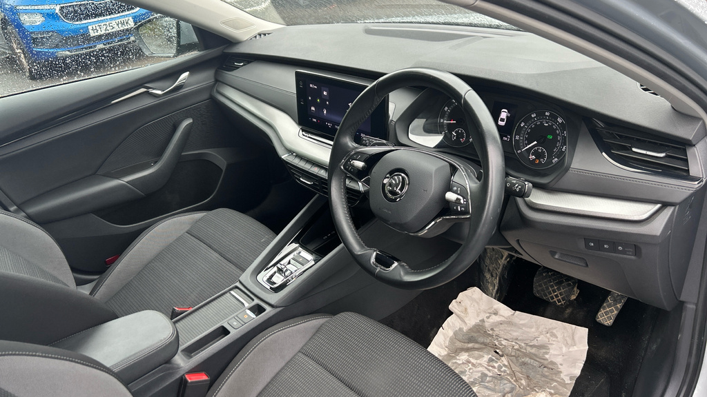 Skoda Octavia 1.0 Tsi E-tec Mhev Se Hatchback Hybrid Silver #6