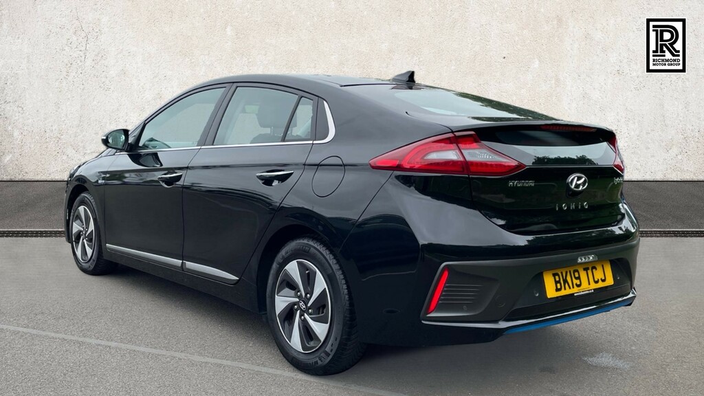 Hyundai Ioniq 1.6 H-gdi Gpf Premium Hatchback Hybrid Black #3
