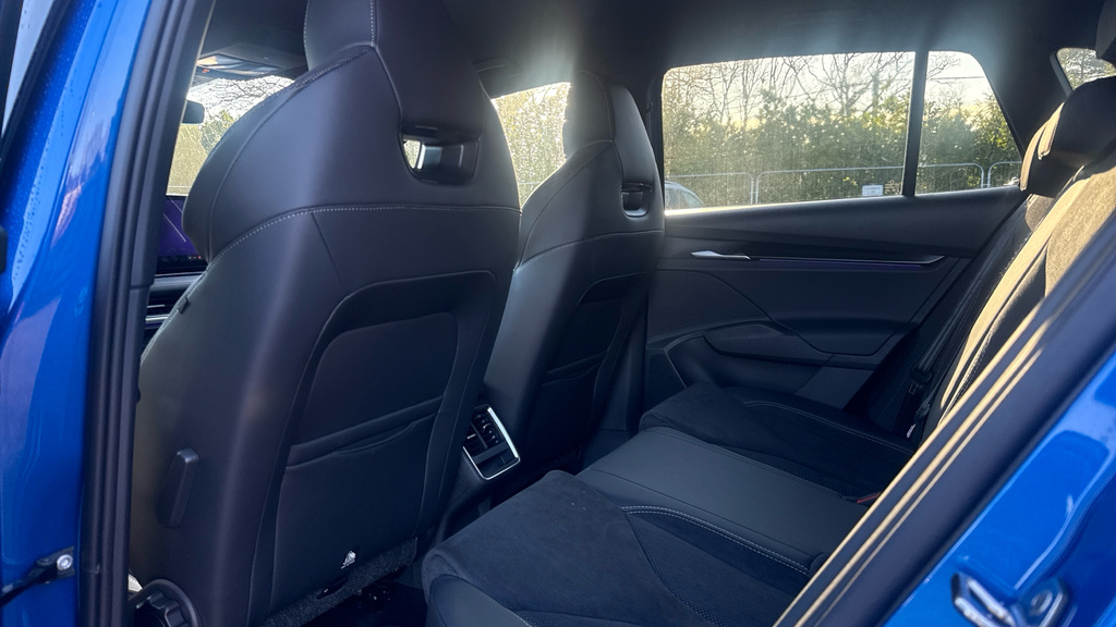 Skoda Elroq Edition Blue #9