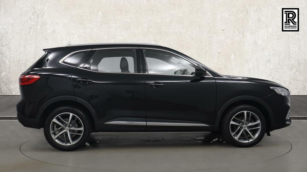 MG HS Excite 1.5T Black #4