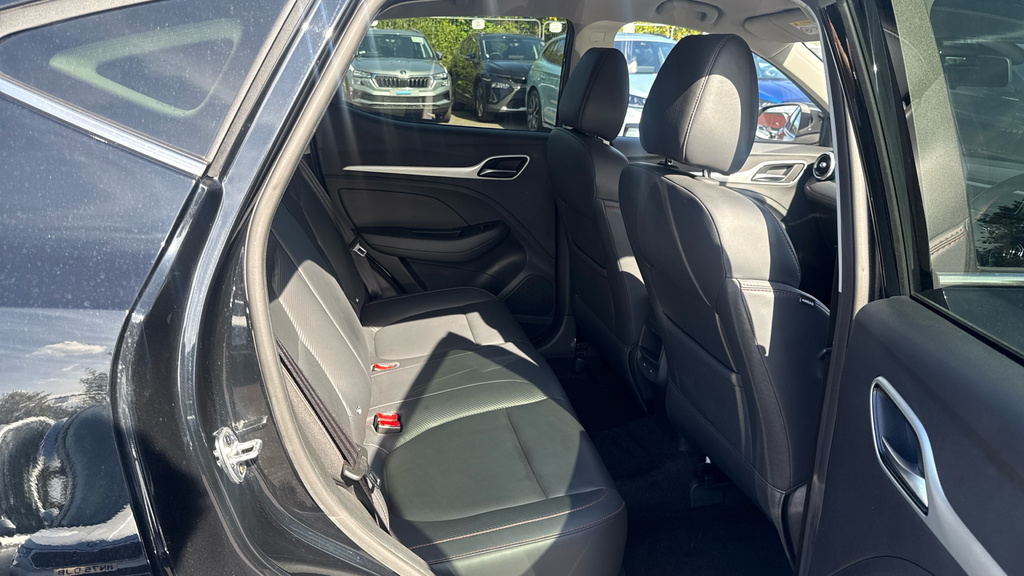 MG ZS Zs Exclusive Vti-tech Silver #9