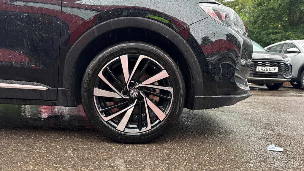 MG ZS Trophy 1.5 Hev Black #5