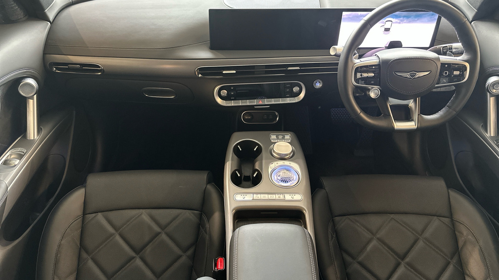 Genesis GV60 84Kwh Pure Grey #3