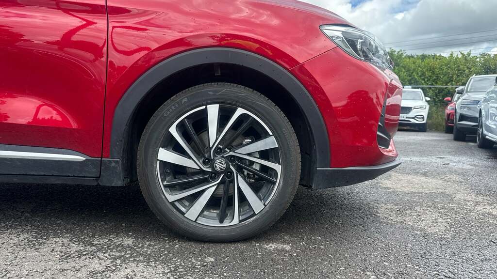 MG ZS 1.5 Hybrid Trophy Suv Hybrid Euro Red #5