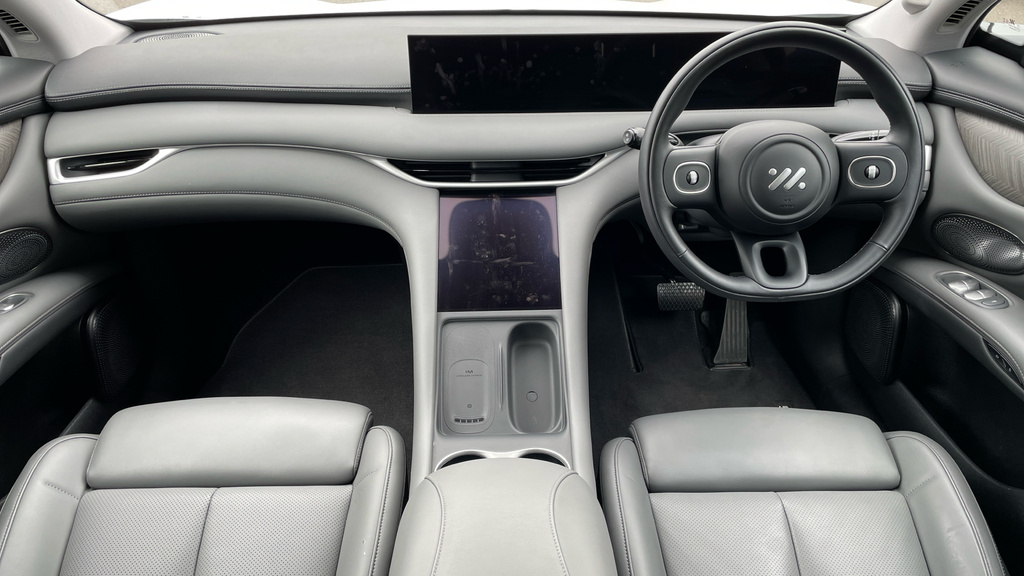 MG IM6 100Kwh Launch Edition 4Wd  #13