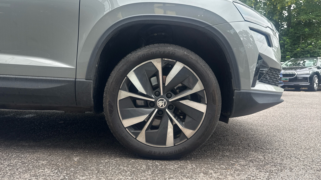 Skoda Karoq 1.5 Tsi Act Se L Suv Dsg Euro 6 Ss Grey #5