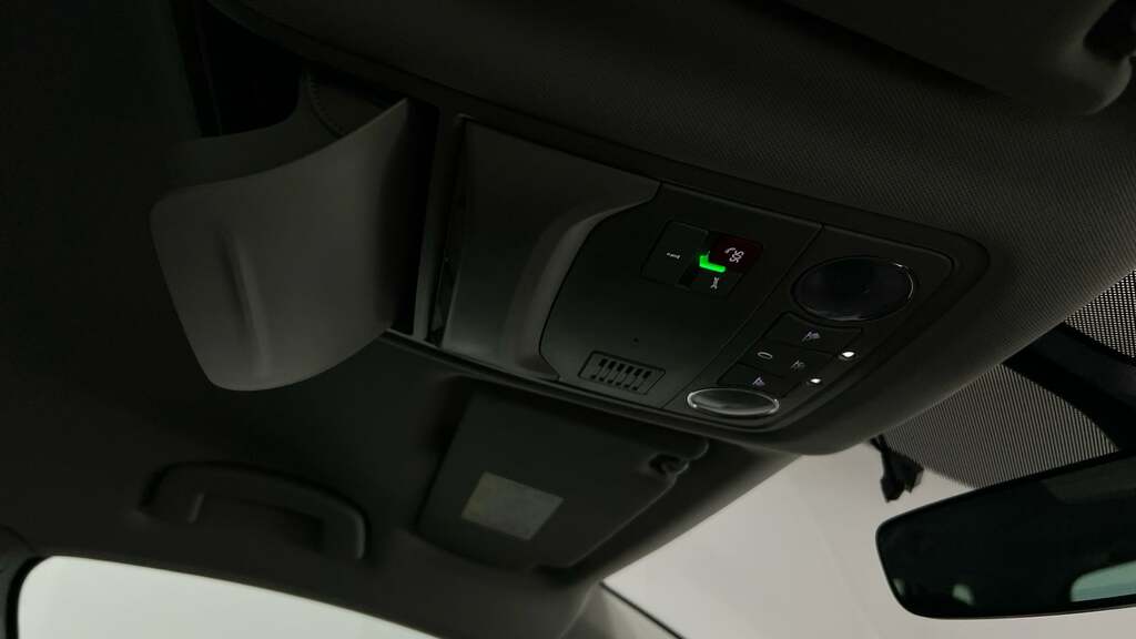 Skoda Karoq Se L Black #48