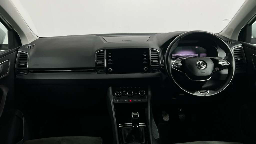 Skoda Karoq Se L Black #12
