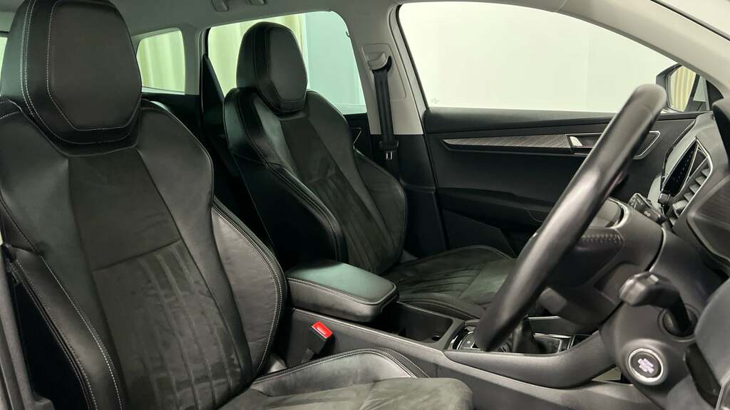 Skoda Karoq Se L Black #29