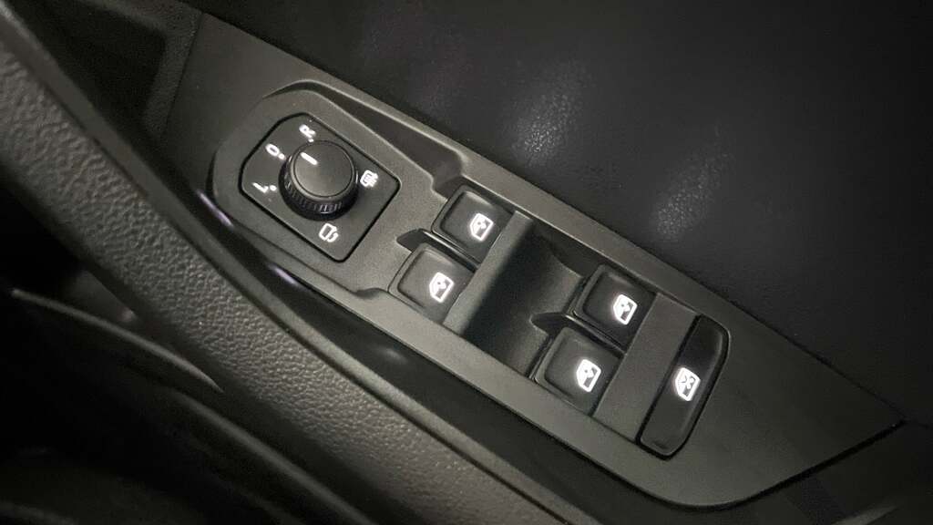Skoda Karoq Se L Black #31