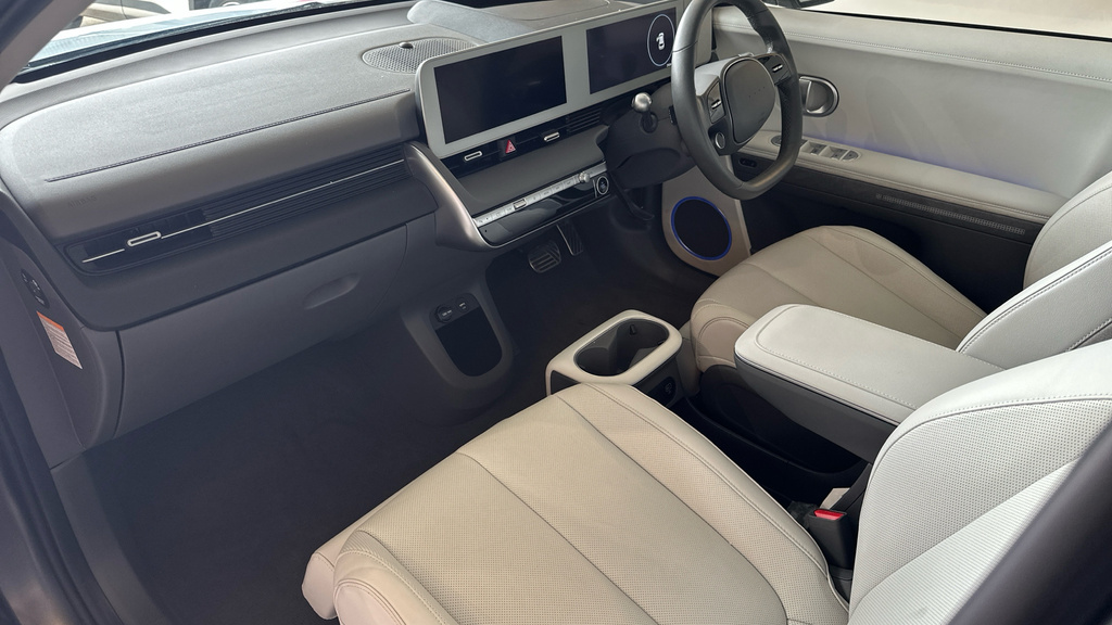 Hyundai Ioniq 5 73Kwh Ultimate Hatchback Awd 30 Grey #2