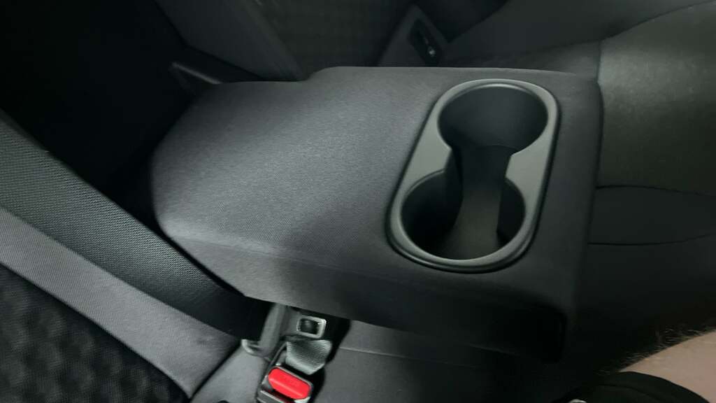 Suzuki Swace Swace Motion Hev Cvt White #29