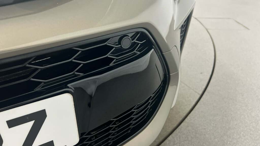 Suzuki Swace Swace Motion Hev Cvt White #27