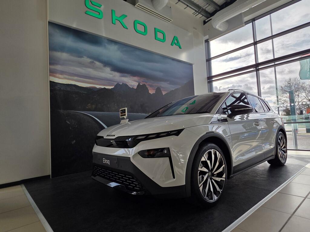 Skoda Elroq Elroq Sportline 85 82 Kwh 286 Ps Single Speed White #2