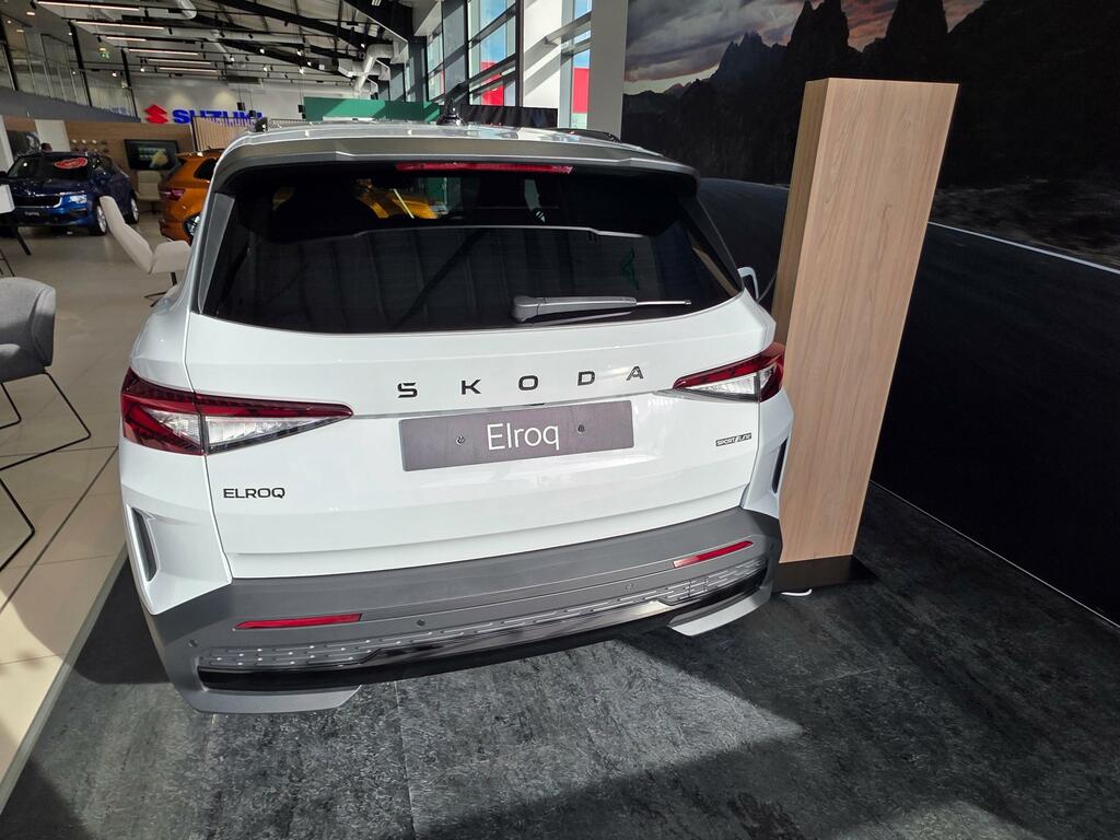 Skoda Elroq Elroq Sportline 85 82 Kwh 286 Ps Single Speed White #4