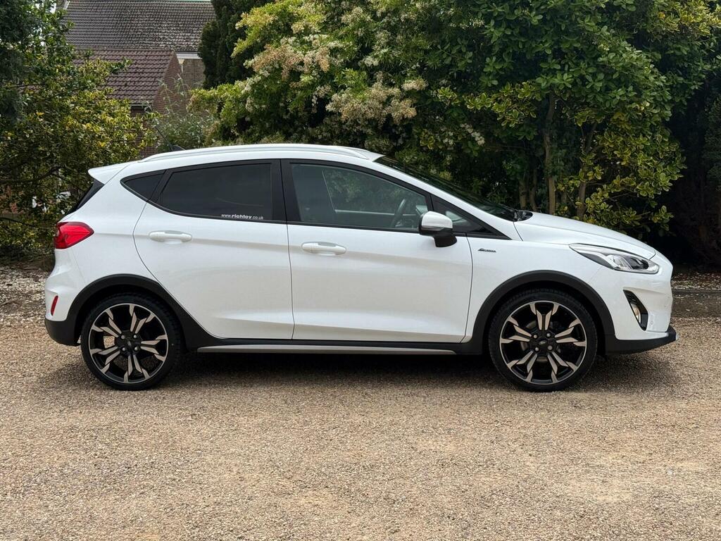 Ford Fiesta 1.0T Ecoboost Active X Edition Dct Euro 6 Ss RJ70VFG White #4