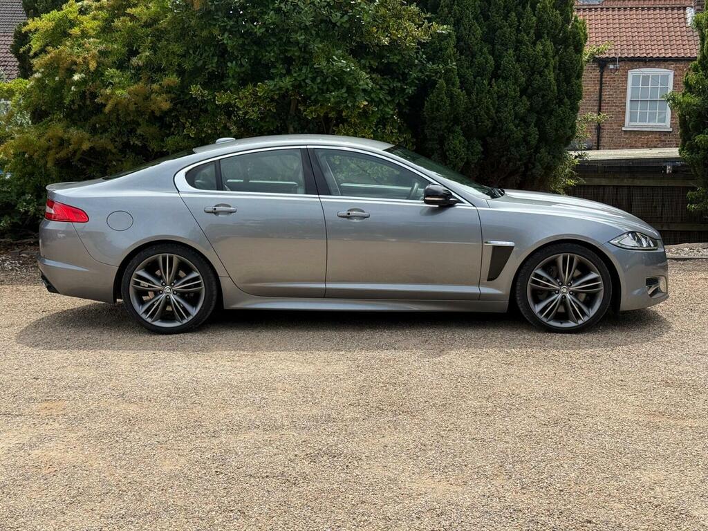 Jaguar XF 3.0D S V6 Portfolio Euro 5 Grey #2