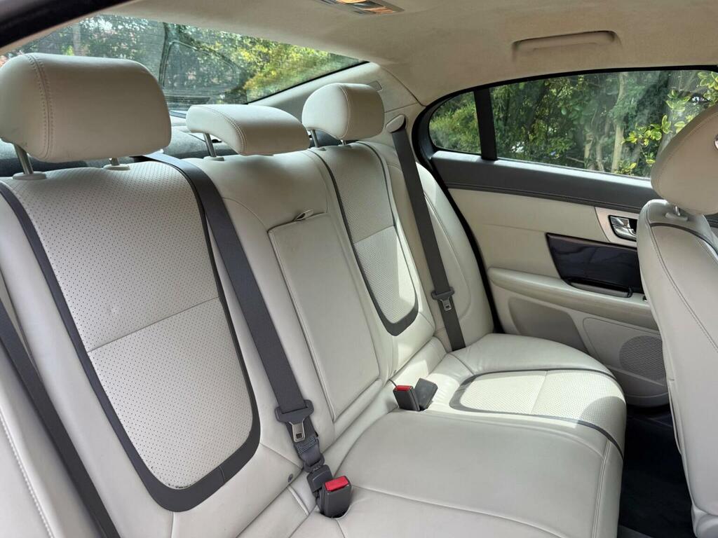 Jaguar XF 3.0D S V6 Portfolio Euro 5 Grey #6