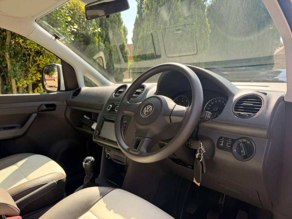 Volkswagen Caddy Maxi Combi Van 1.6 Tdi C20 Maxi Fwd 201464 Silver #23