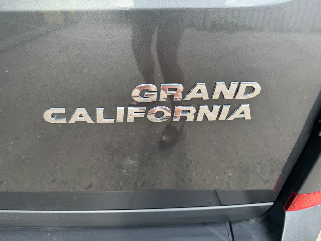 Volkswagen Grand California 2L 600 Beige #59