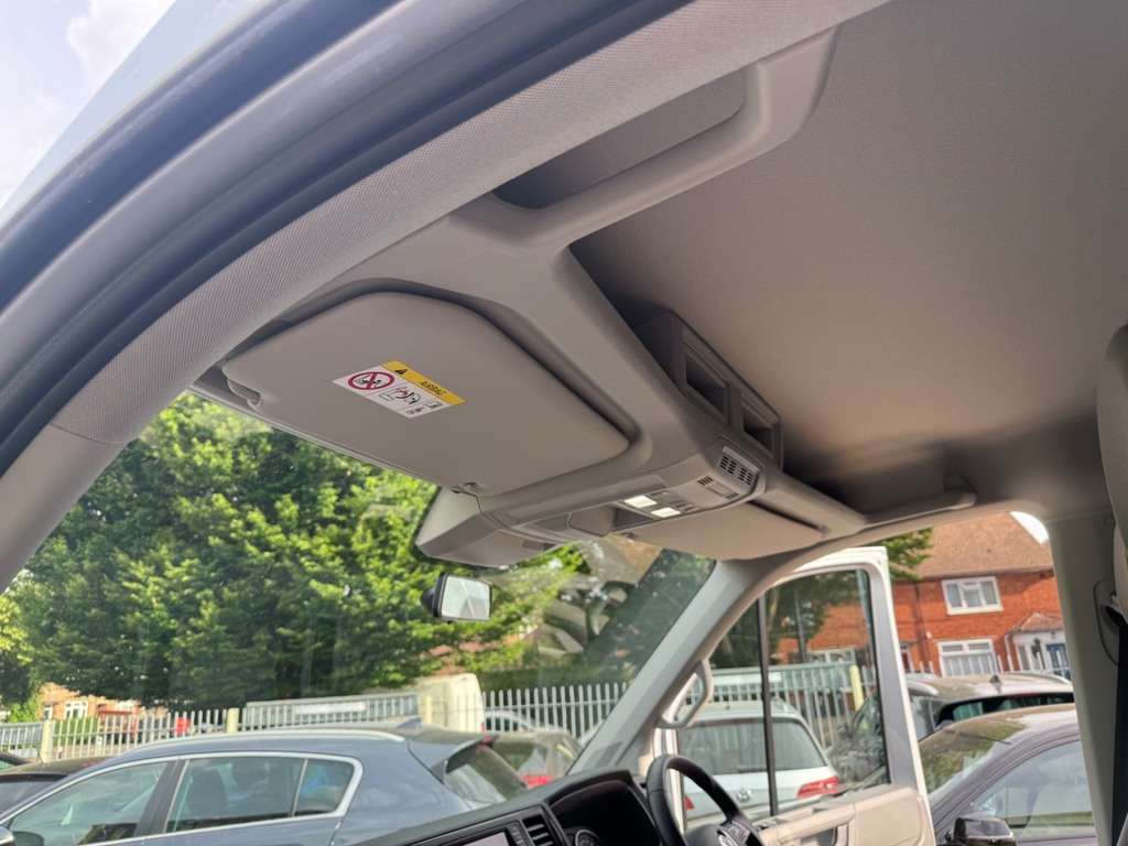 Volkswagen Grand California 2L 600 Beige #27