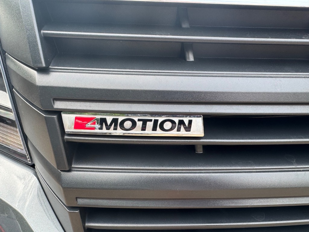 Volkswagen Grand California 2L 600 Beige #13