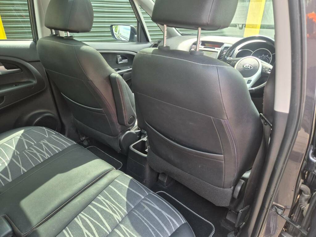 Kia Venga 3 Silver #32