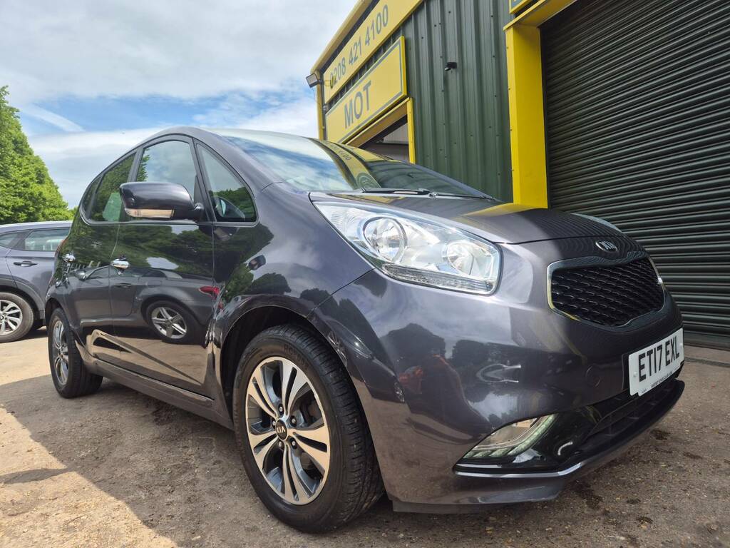 Kia Venga 3 Silver #9