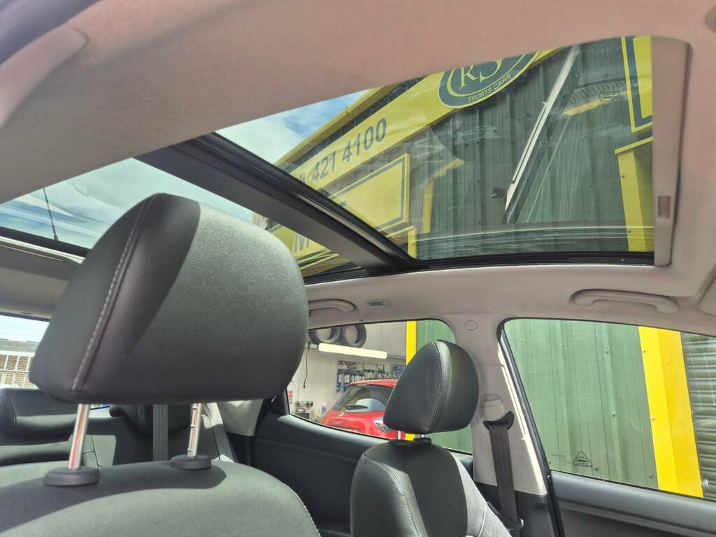 Kia Venga 3 Silver #31