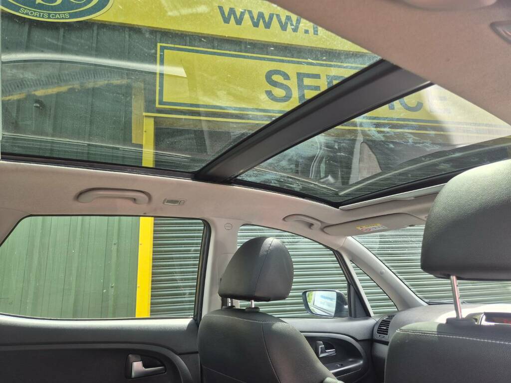 Kia Venga 3 Silver #34