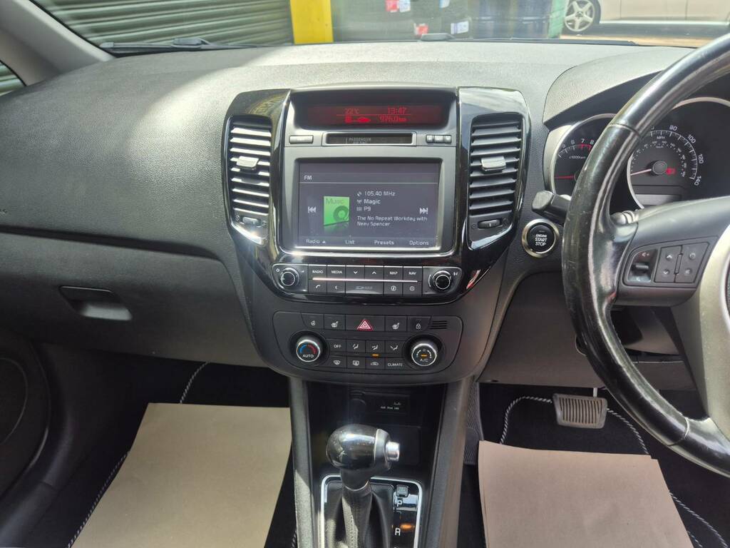 Kia Venga 3 Silver #26