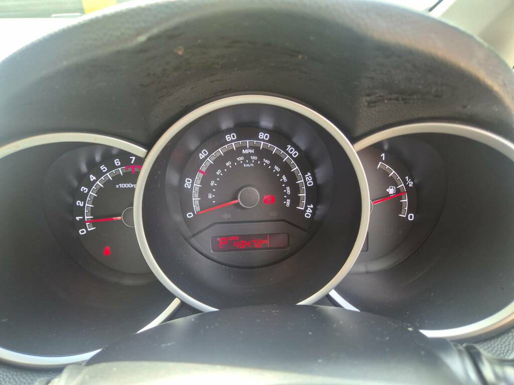 Kia Venga 3 Silver #22