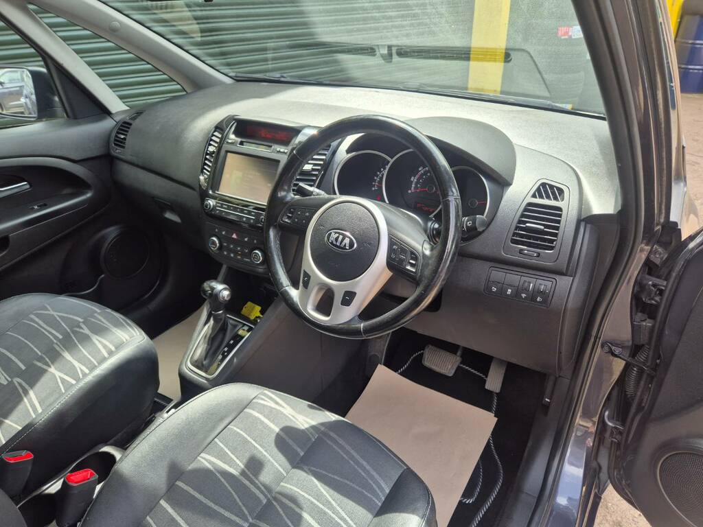Kia Venga 3 Silver #15